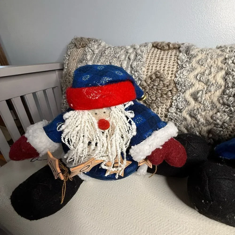 Artmark Vintage Pair Folk Art  Santa Claus Fabric Stuffed Santa Doll Figure